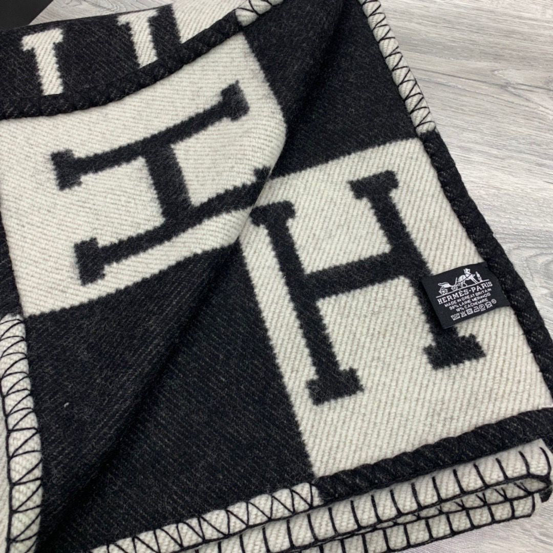 Hermes Wool Cashmere Avalon