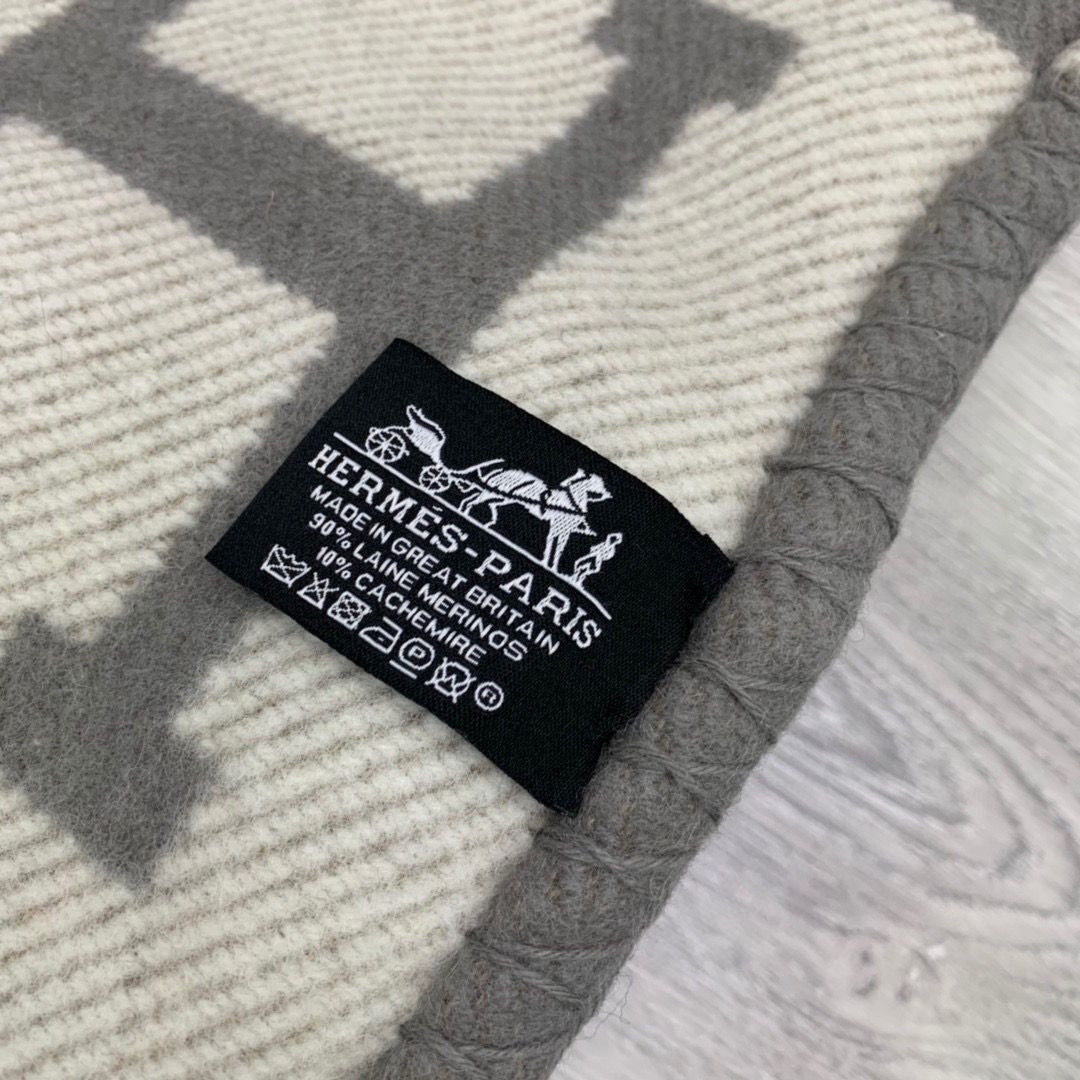 Hermes Wool Cashmere Avalon