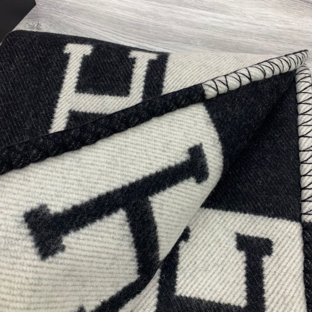 Hermes Wool Cashmere Avalon
