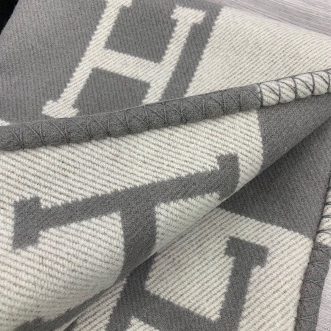 Hermes Wool Cashmere Avalon
