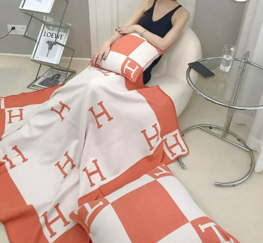 H Throw Blanket Warm Wool Cashmere Thick Knitted Blankets Yoga Sofa