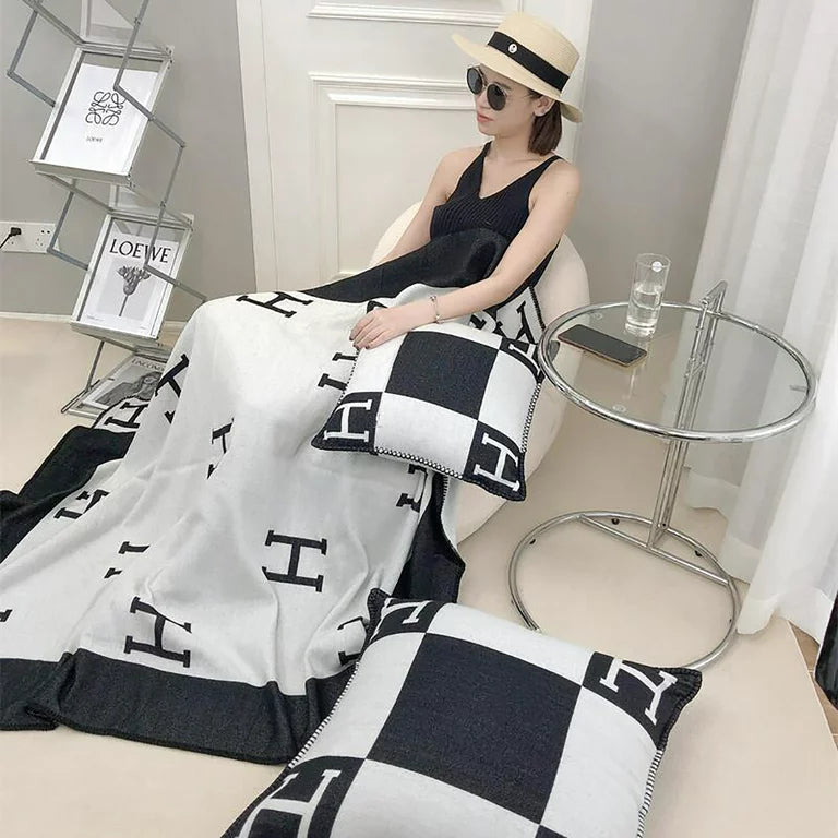 H Throw Blanket Warm Wool Cashmere Thick Knitted Blankets Yoga Sofa