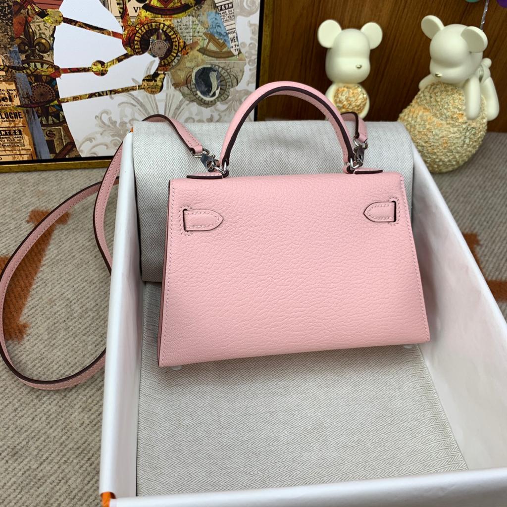 Chèvre leather Mini Bag 19