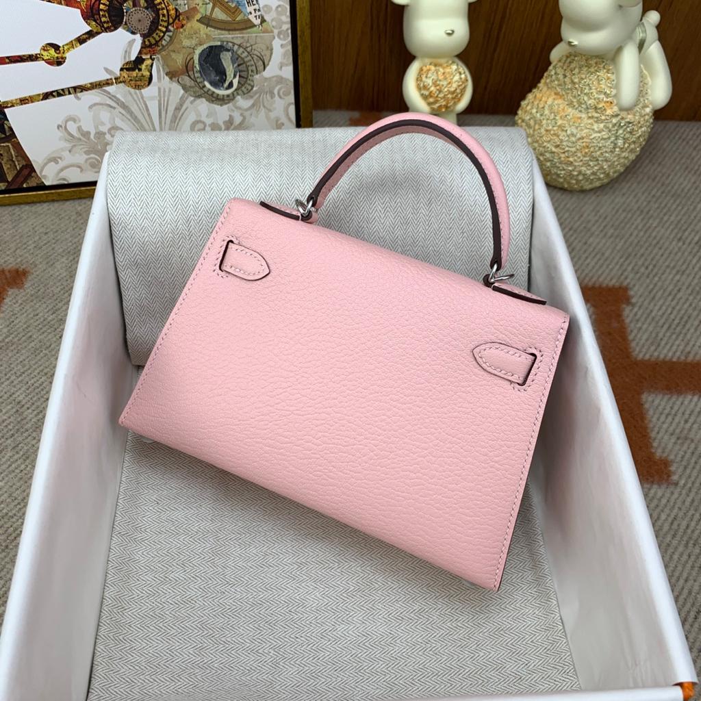 Chèvre leather Mini Bag 19