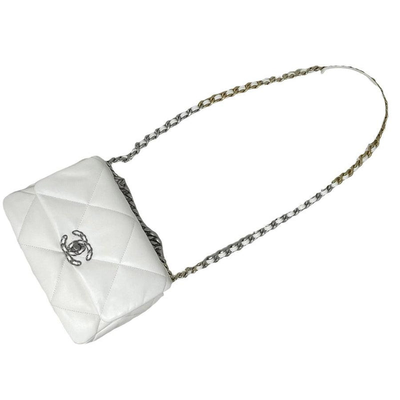 NEW Chanel White Small 22S Flap/Crossbody Shoulder Bag - Stellar Real